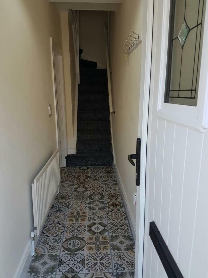 Tower Street Treasure Villa เบลฟาสต์ ภายนอก รูปภาพ